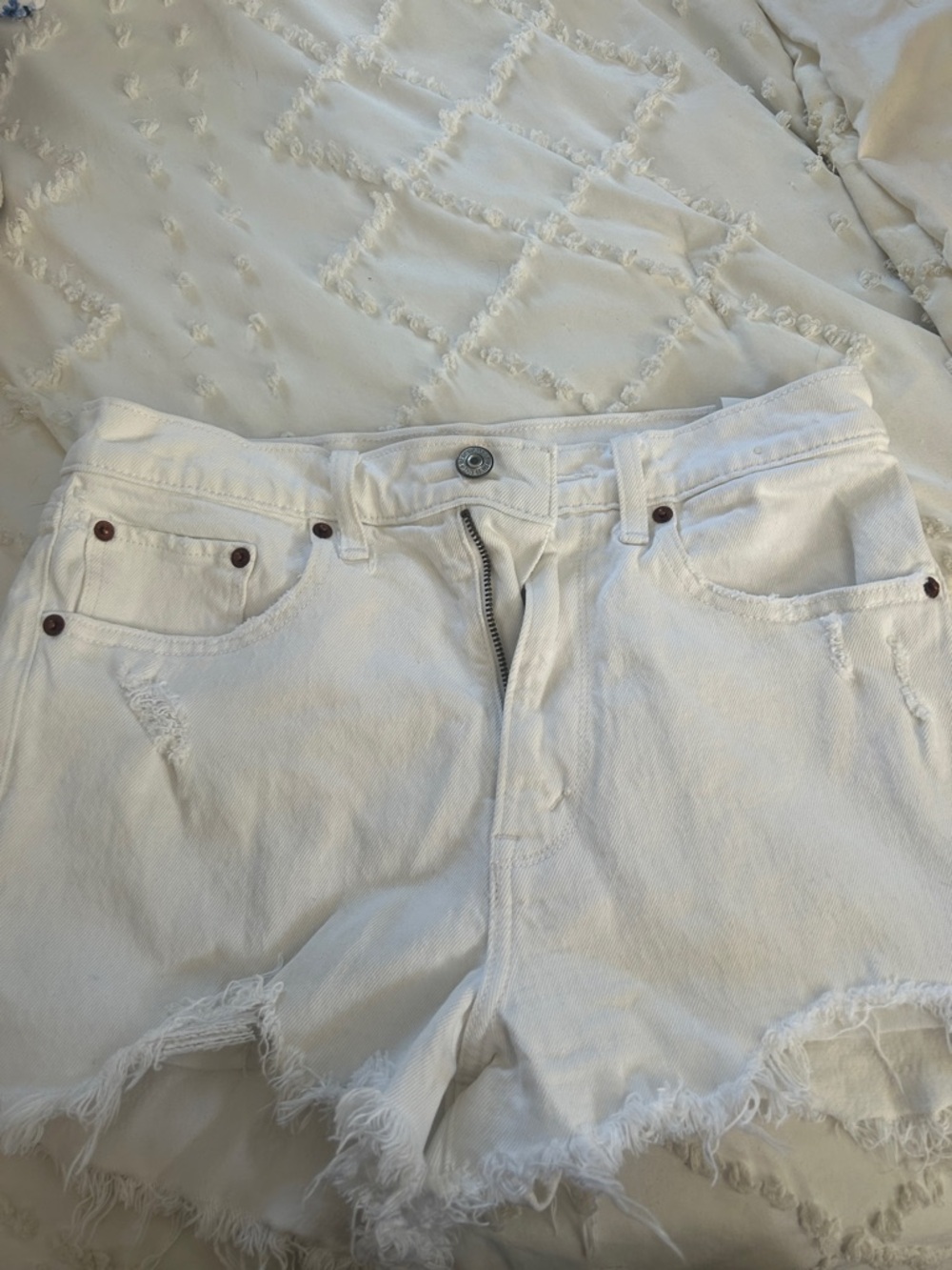 Abercrombie & Fitch White High-Rise Mom Shorts